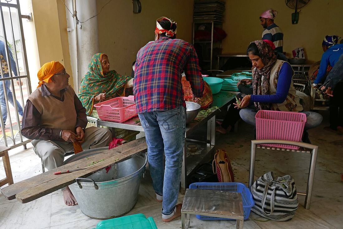 Gurudwara Bangla Sahib-Langar (1)